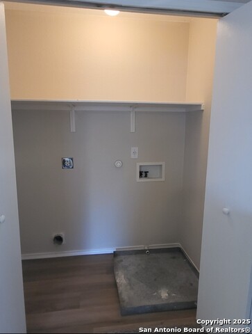 754 Pinafore St Property Photo 19