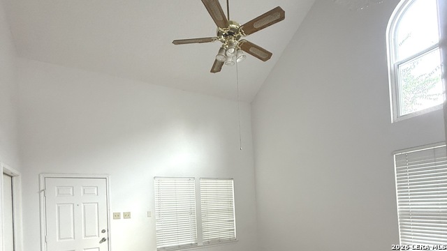 7335 Lazy Trl Property Photo 2