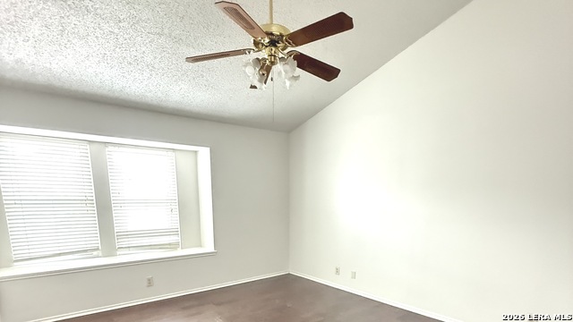 7335 Lazy Trl Property Photo 3