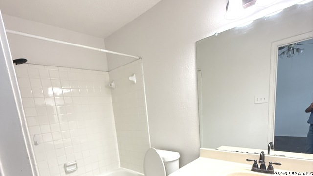 7335 Lazy Trl Property Photo 4