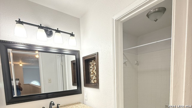 7335 Lazy Trl Property Photo 6
