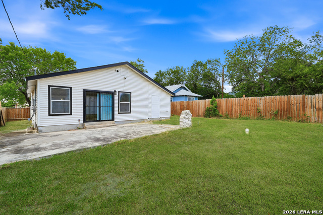 132 Stratford Ct Property Photo 34