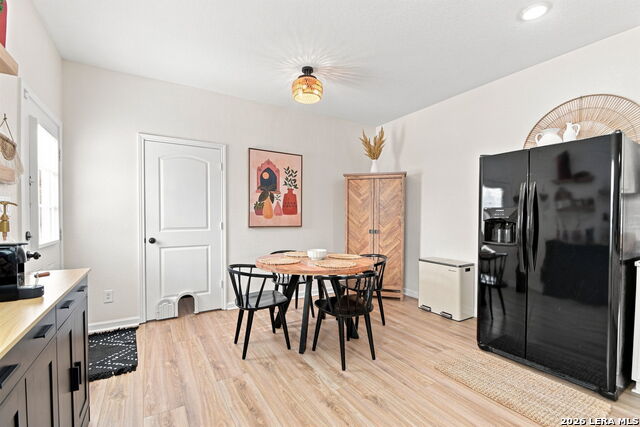 206 Chickering Ave Property Photo 7