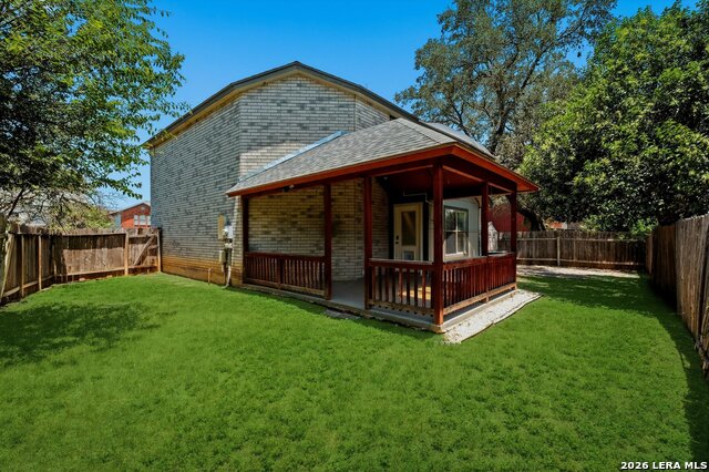 2410 Cedar Property Photo 16