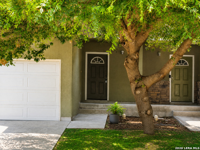 4909 Appleseed Ct Property Photo 1