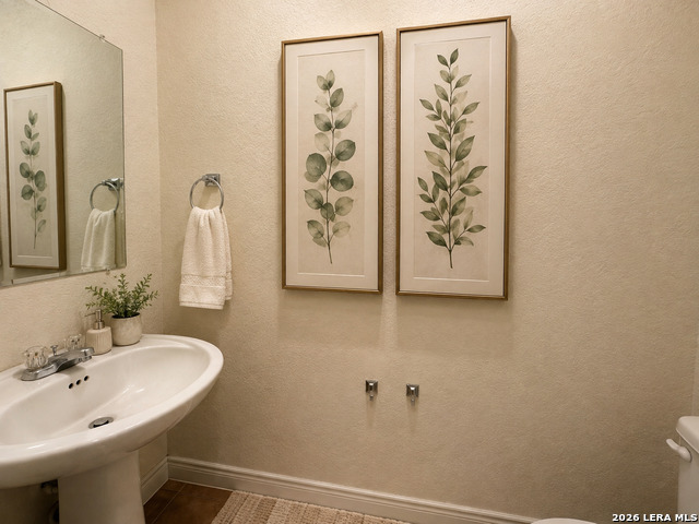 4909 Appleseed Ct Property Photo 4