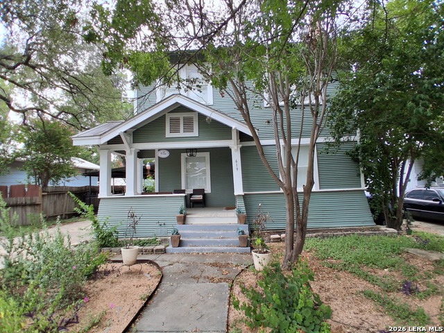 619 Cedar St Property Photo 2