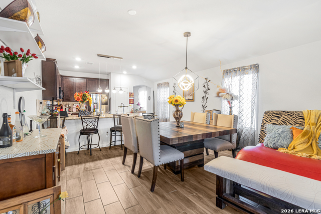 10663 Penelope Way Property Photo 3