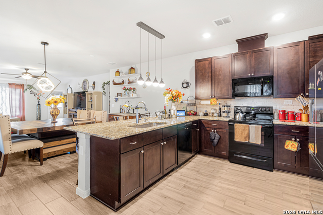 10663 Penelope Way Property Photo 13