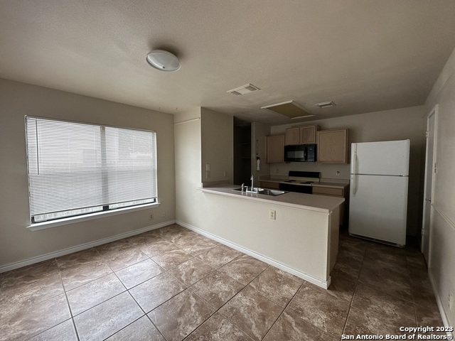 5022 River Kenton Property Photo 6