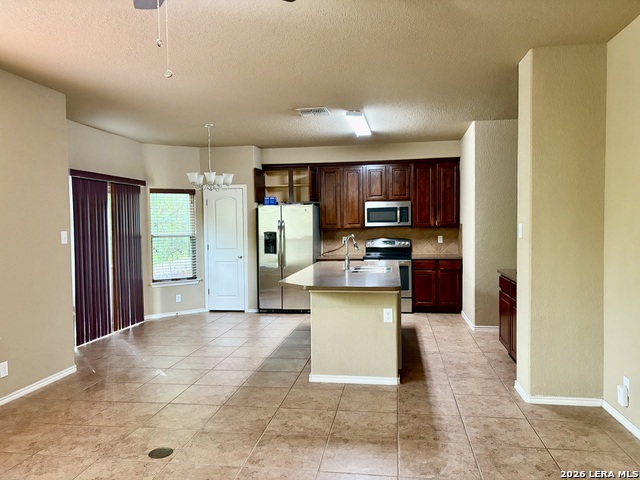 7107 Summer Way Property Photo 5
