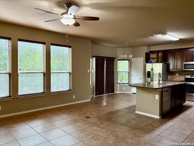7107 Summer Way Property Photo 6