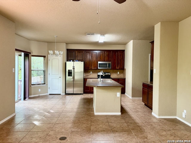 7107 Summer Way Property Photo 8