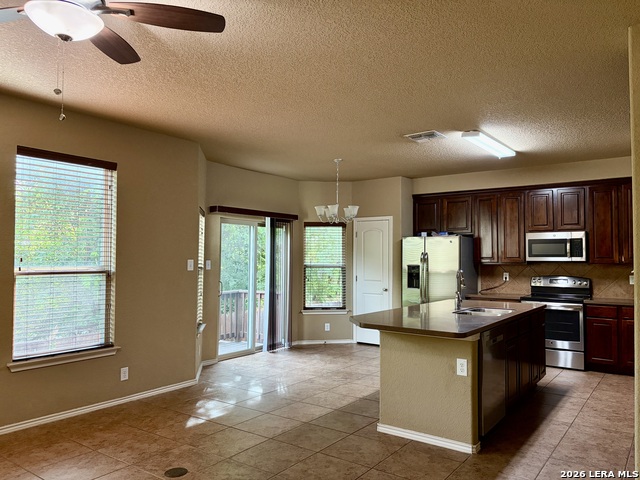 7107 Summer Way Property Photo 9