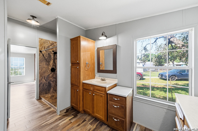 357 Dallas St Property Photo 26