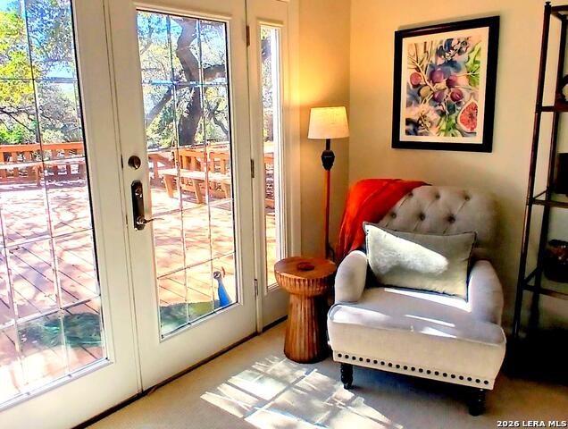 25327 Triangle Loop Property Photo 15