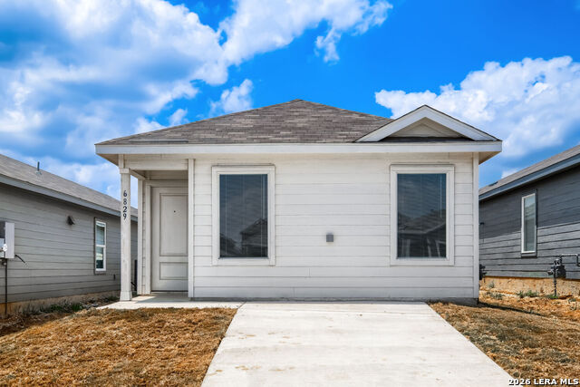6829 Chert Chase Property Photo 1