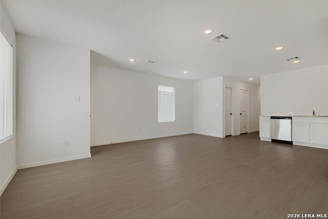 6829 Chert Chase Property Photo 4
