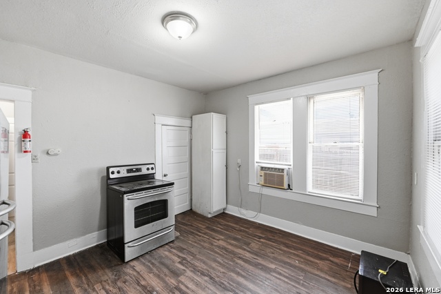 214 E Huff Ave Property Photo 18