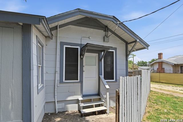 214 E Huff Ave Property Photo 19