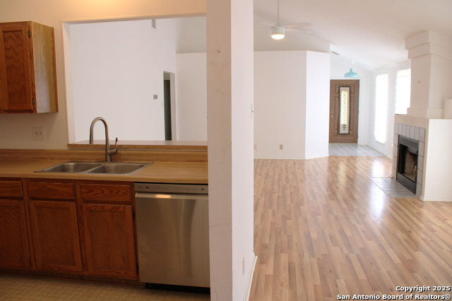 14110 George Rd Property Photo 8