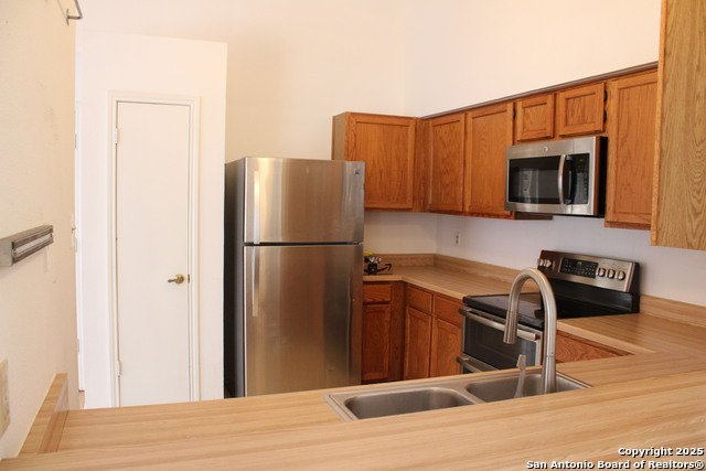 14110 George Rd Property Photo 11