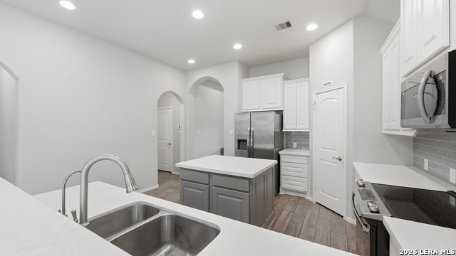 2973 Coral Way Property Photo 15