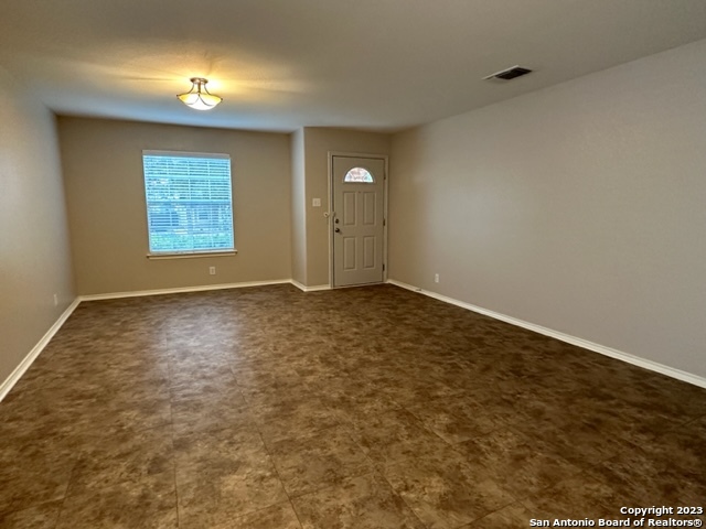 2111 Red Rock Xing Property Photo 2