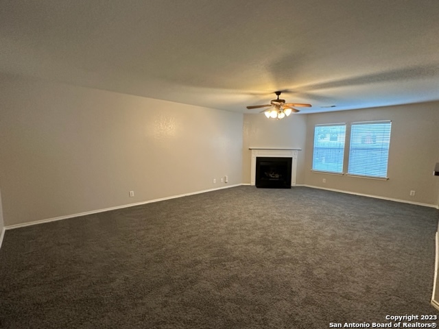 2111 Red Rock Xing Property Photo 5