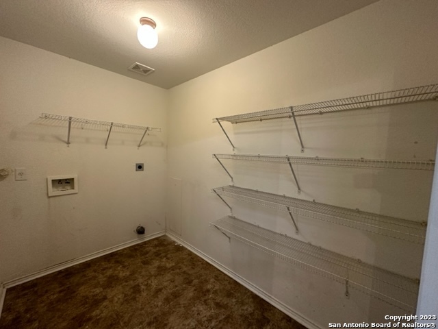 2111 Red Rock Xing Property Photo 12