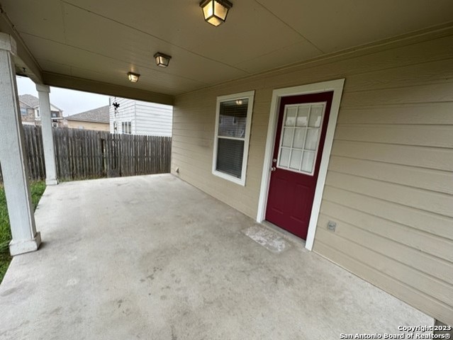 2111 Red Rock Xing Property Photo 15