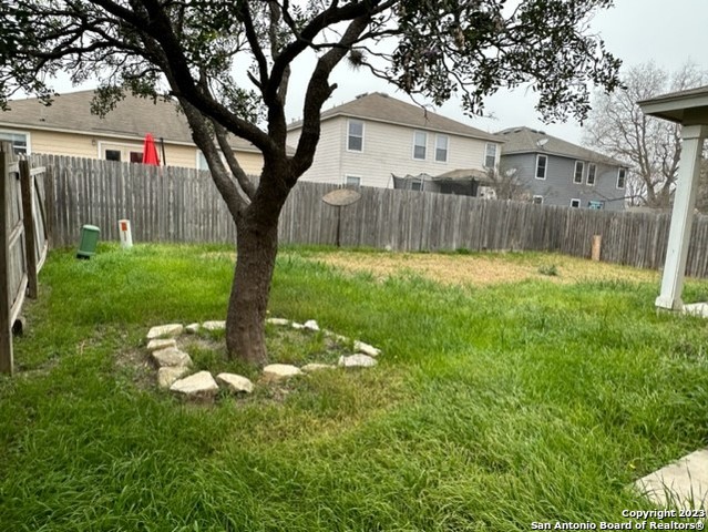 2111 Red Rock Xing Property Photo 16