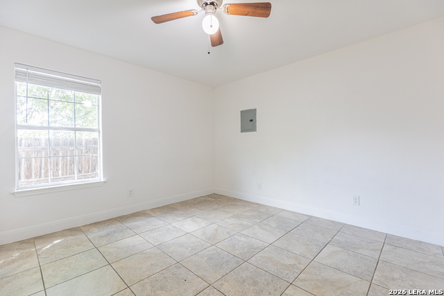 601 Coleman St Property Photo 17