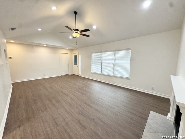 5614 Timber Rail Property Photo 3