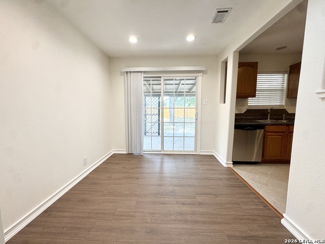 5614 Timber Rail Property Photo 4