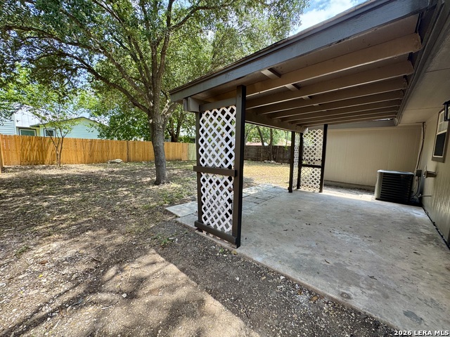 5614 Timber Rail Property Photo 19