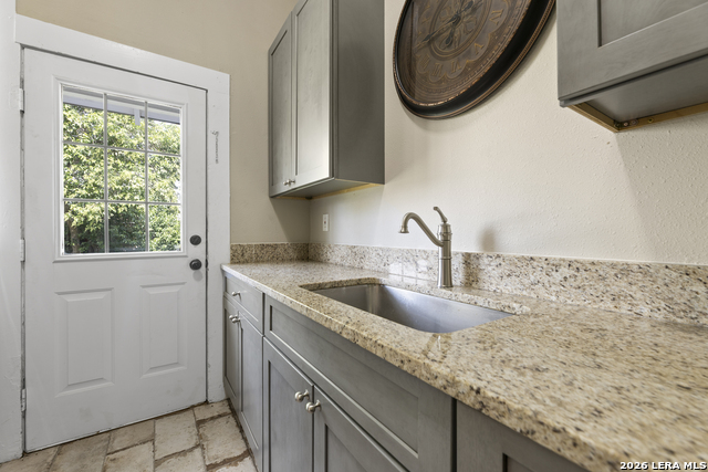 112 Taft Blvd Property Photo 16