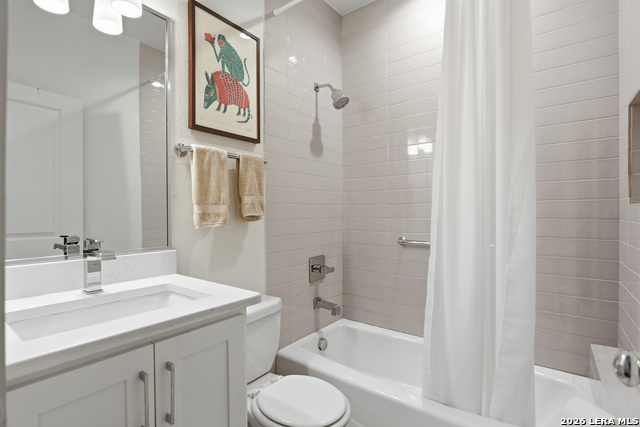 208 Grandview Property Photo 23