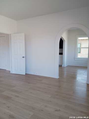 414 W Theo Ave Property Photo 12