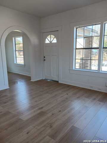 414 W Theo Ave Property Photo 14