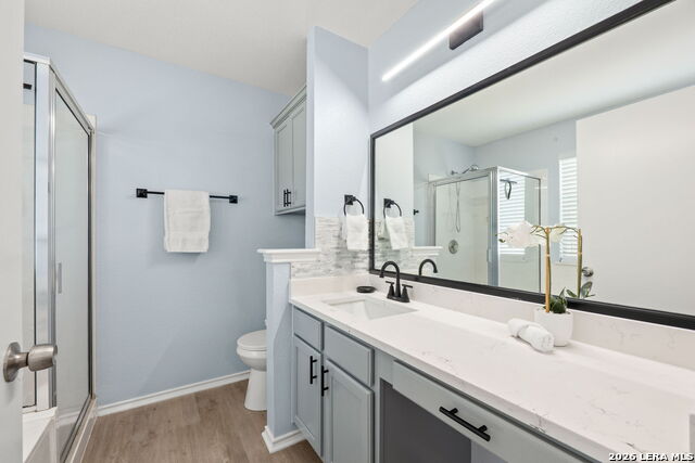 6815 Cougar Cove Property Photo 13