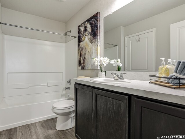6903 Cozy Run Property Photo 11