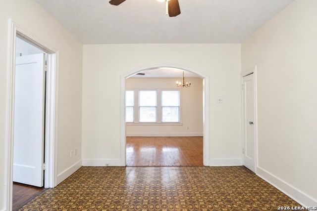 312 N Monroe St Property Photo 5