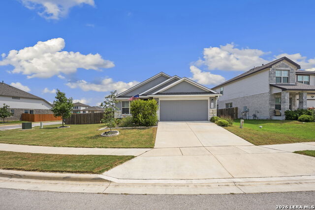 1658 Ranch House Property Photo 1