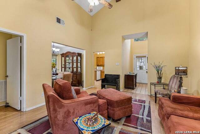 14902 Oak Summit Property Photo 4