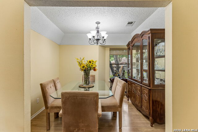 14902 Oak Summit Property Photo 8