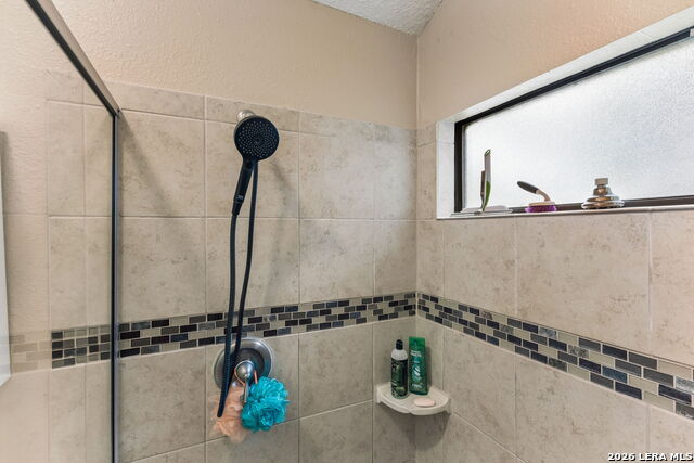 14902 Oak Summit Property Photo 19