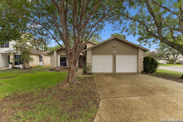 14902 Oak Summit Property Photo 27