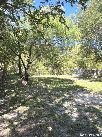 811 Vickers Property Photo 30