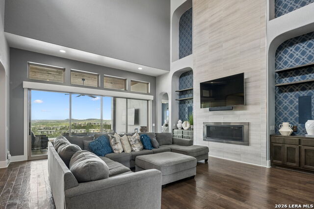 6743 Bella Colina Property Photo 2